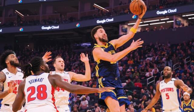 1672911598800051226.jpg klay-thompson-lay-up-USATSI.jpg